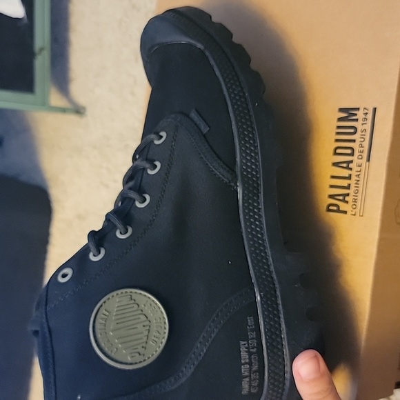 Palladium Men High-Top Sneakers 9.5 - Picture 3 of 5